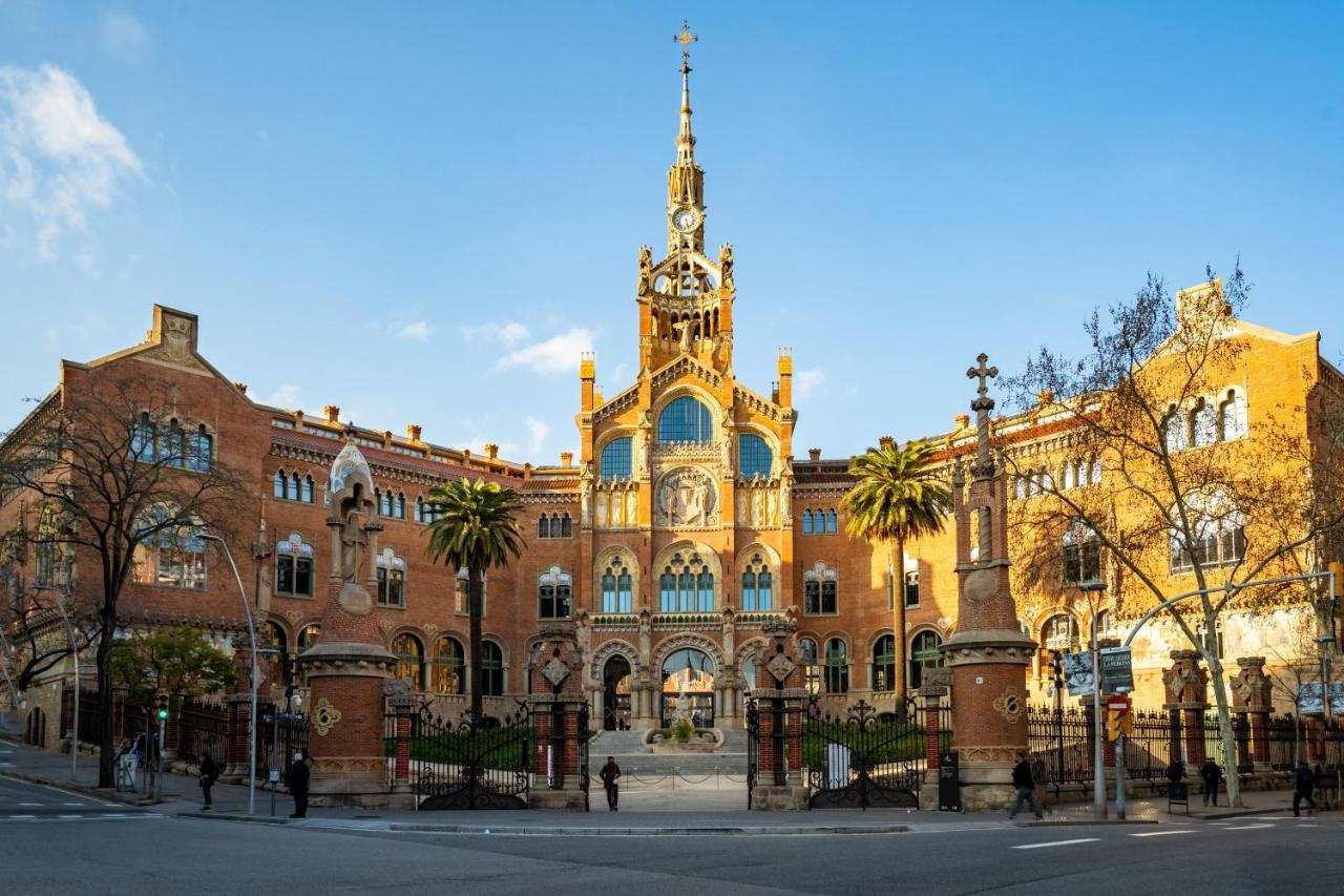 Fridays Flats Whisper-quiet Near Sagrada's Heart Barcellona